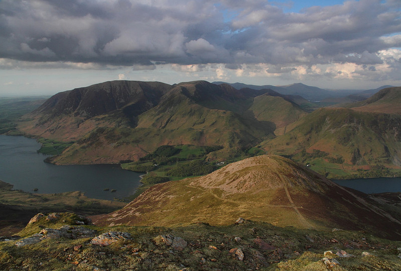Buttermere & Crummock Water, descending from Red Pike