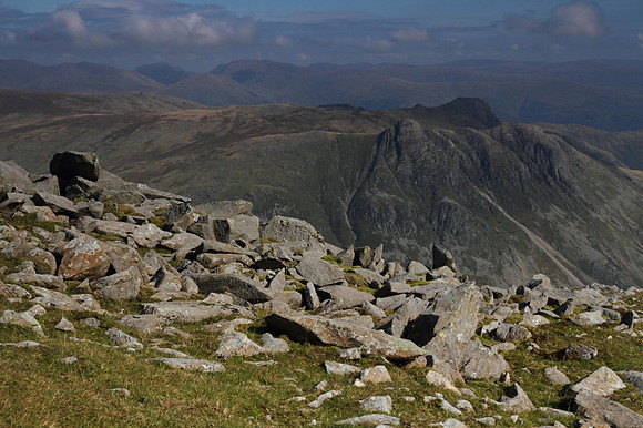 Langdale Pikes from Bowfell